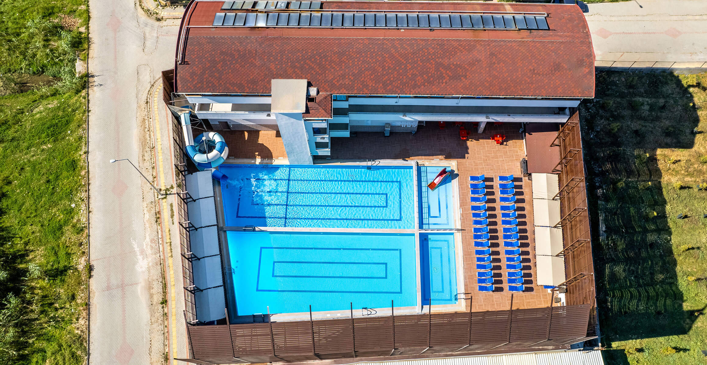 Bayanlara Özel Havuz 1